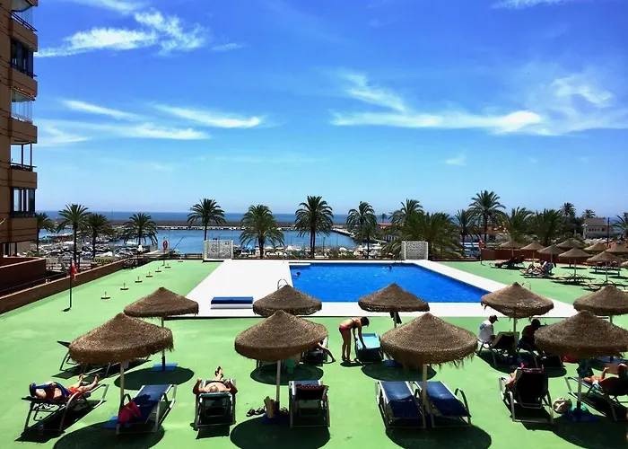 Costa Paradise - Beachfront *